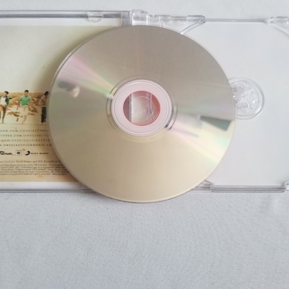One Direction 'Up All Night' CD - Picture 4 of 5